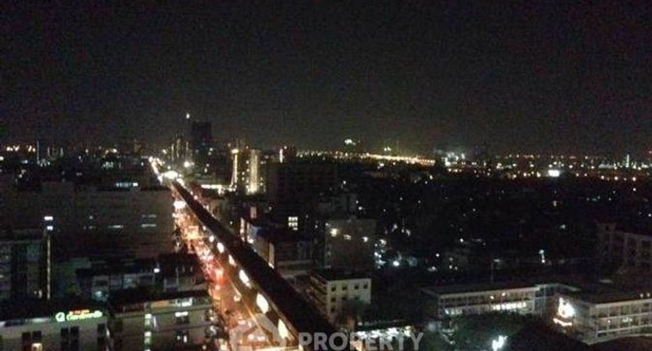 Аренда 2 спальни кондо в Пхра Кханонг, Бангкок