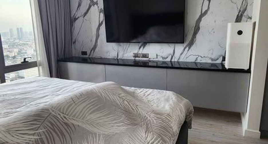 Condo en alquiler de 2 habitaciones en Yan Nawa, Bangkok