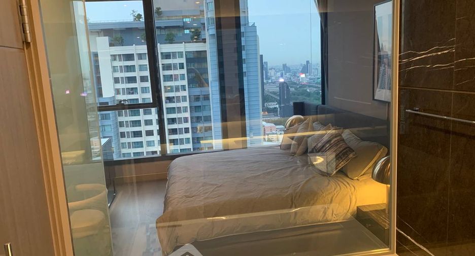For rent 2 bedrooms condo in Watthana, Bangkok