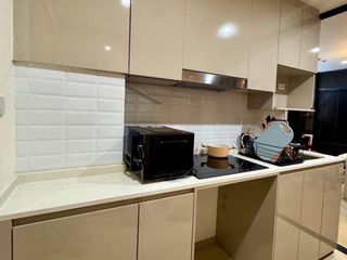 À louer 1 chambre condo à Thon Buri, Bangkok
