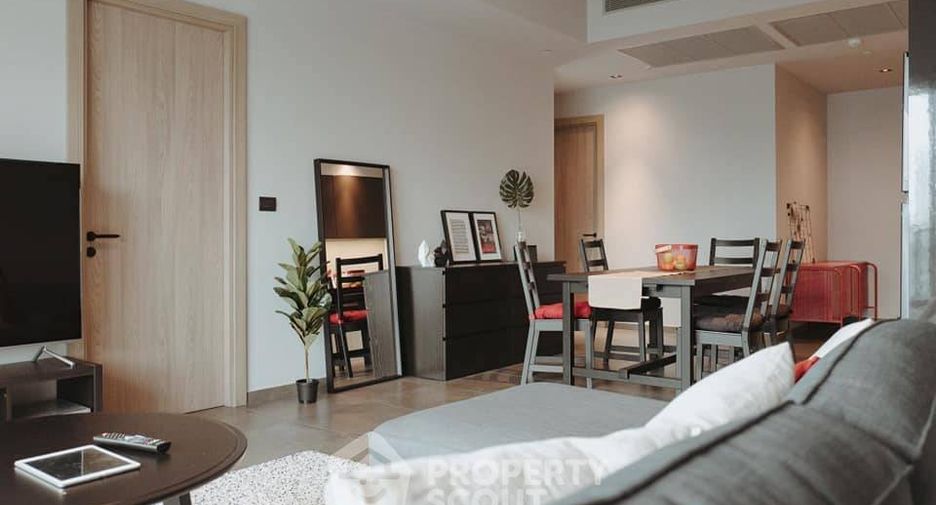 For rent 2 bedrooms condo in Watthana, Bangkok