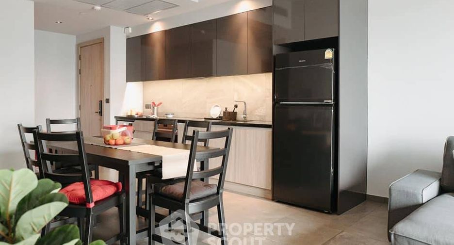 For rent 2 bedrooms condo in Watthana, Bangkok