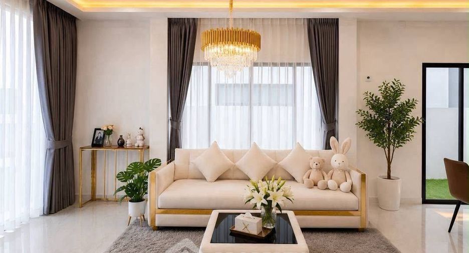 For rent 3 bedrooms villa in Bang Lamung, Chonburi
