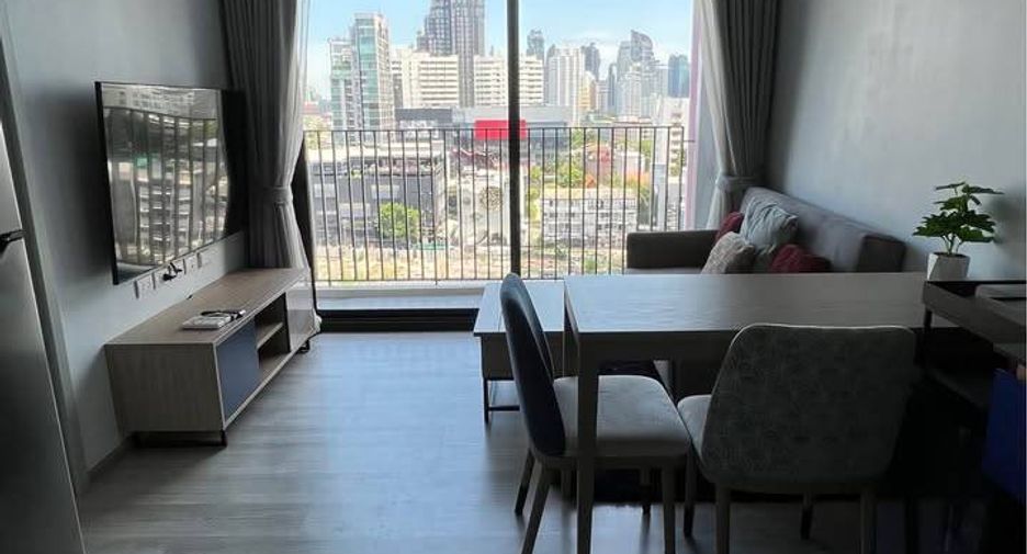 For rent 1 Beds condo in Watthana, Bangkok