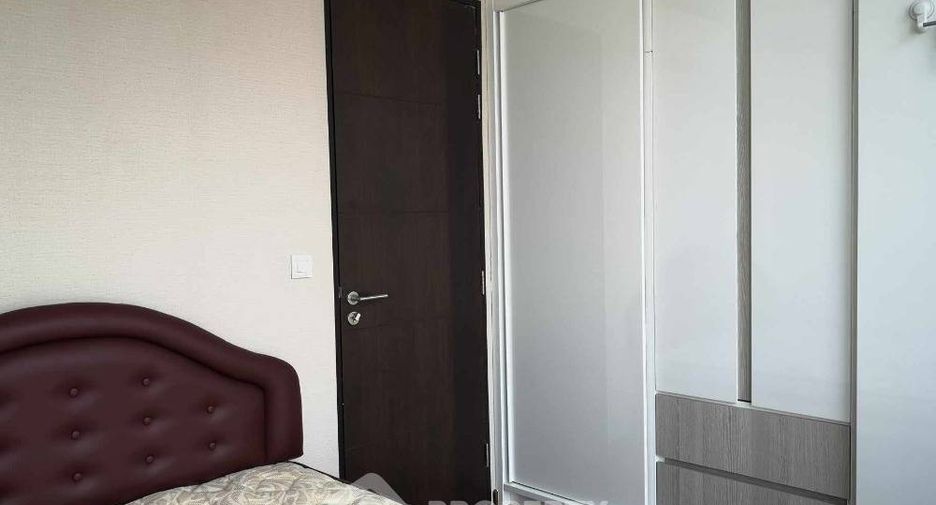 Wohnung zur Miete mit 2 Zimmer in Pathum Wan, Bangkok
