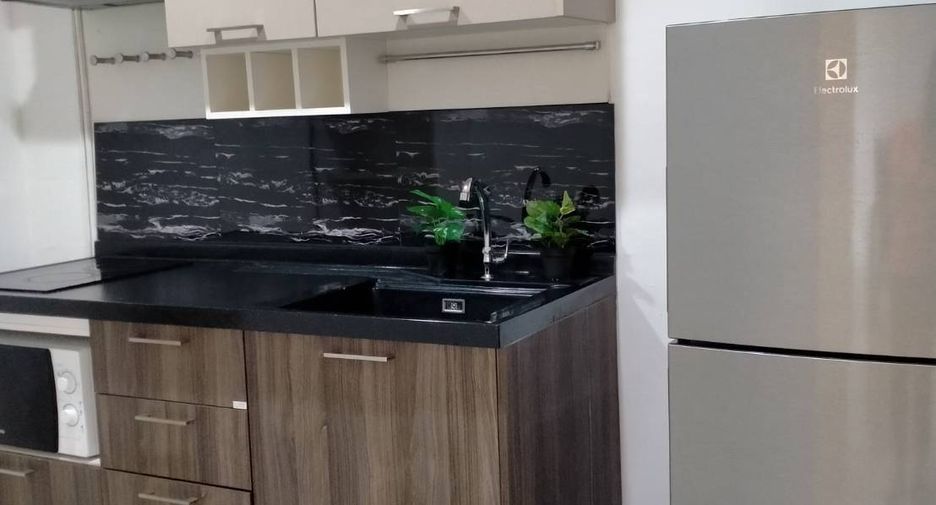 Wohnung zur Miete mit 3 Zimmer in Watthana, Bangkok