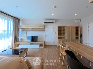Аренда 2 спальни кондо в Банг Пхлат, Бангкок