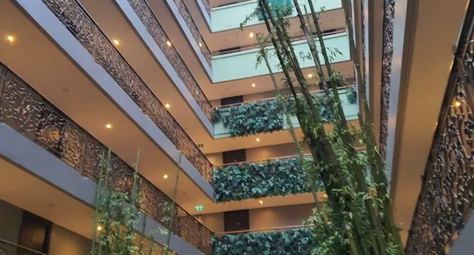 For rent 2 bedrooms condo in Khlong Toei, Bangkok