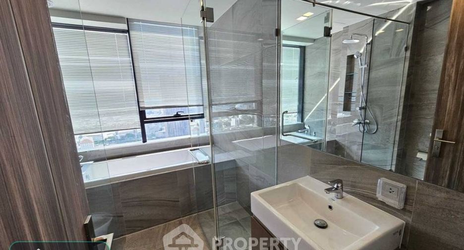 For rent 1 bed condo in Khlong Toei, Bangkok