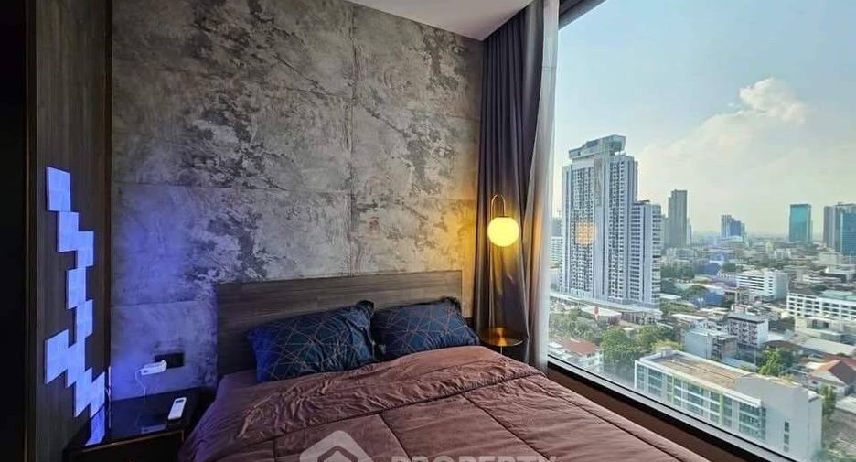 For rent 2 bedrooms condo in Watthana, Bangkok