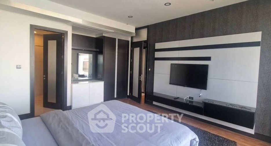 For rent 2 bedrooms condo in Bang Lamung, Chonburi