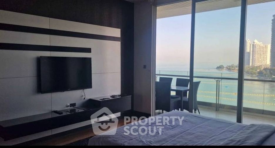 For rent 2 bedrooms condo in Bang Lamung, Chonburi