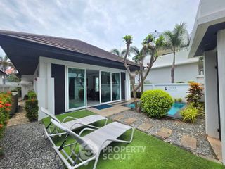 For rent 2 bedrooms villa in Bang Lamung, Chonburi