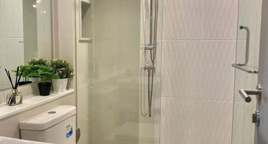 For rent 1 bed condo in Huai Khwang, Bangkok