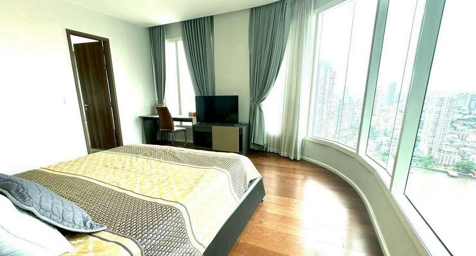 For rent 3 bedrooms condo in Bang Kho Laem, Bangkok