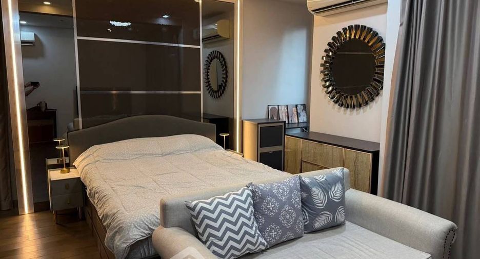 For rent 1 bed condo in Pathum Wan, Bangkok