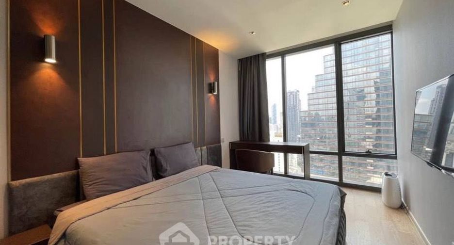For rent 2 bedrooms condo in Bang Rak, Bangkok