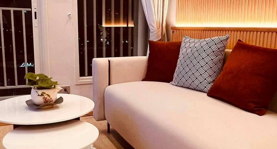 À louer 1 chambre condo à Bang Rak, Bangkok