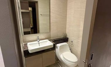 For rent 1 bed condo in Bang Rak, Bangkok