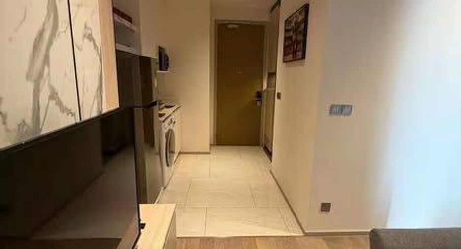 For rent 1 bed condo in Bang Rak, Bangkok