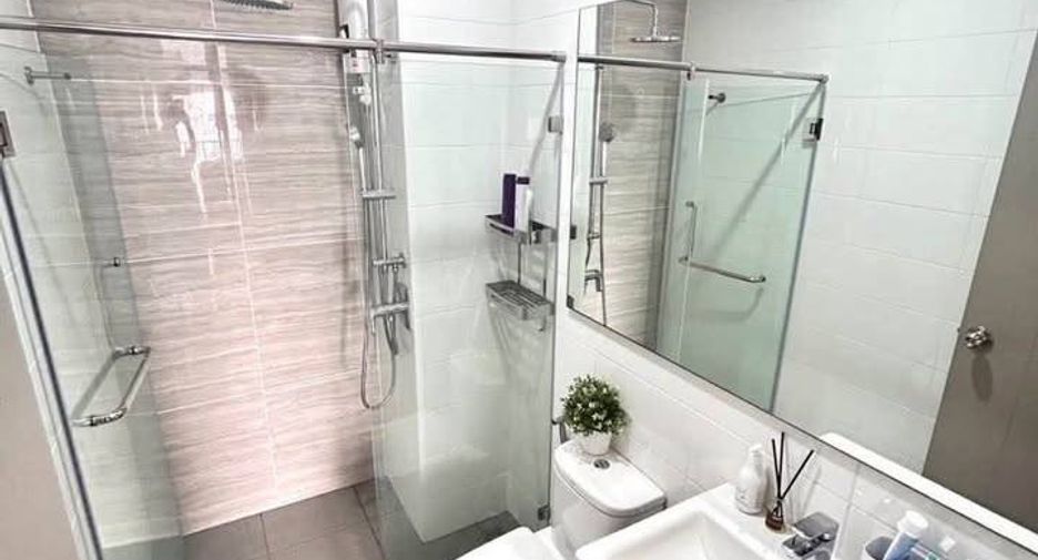 Condo en alquiler de 1 habitaciones en Watthana, Bangkok