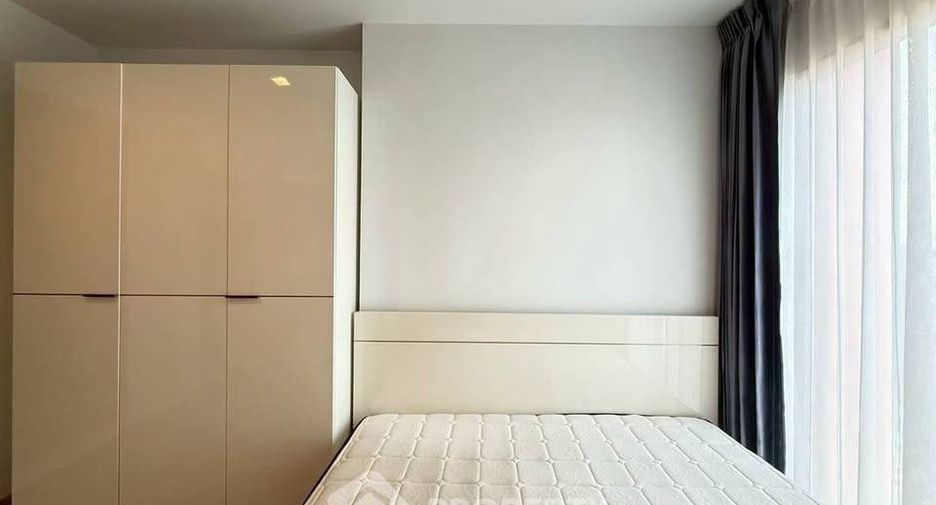 For rent 1 Beds condo in Huai Khwang, Bangkok