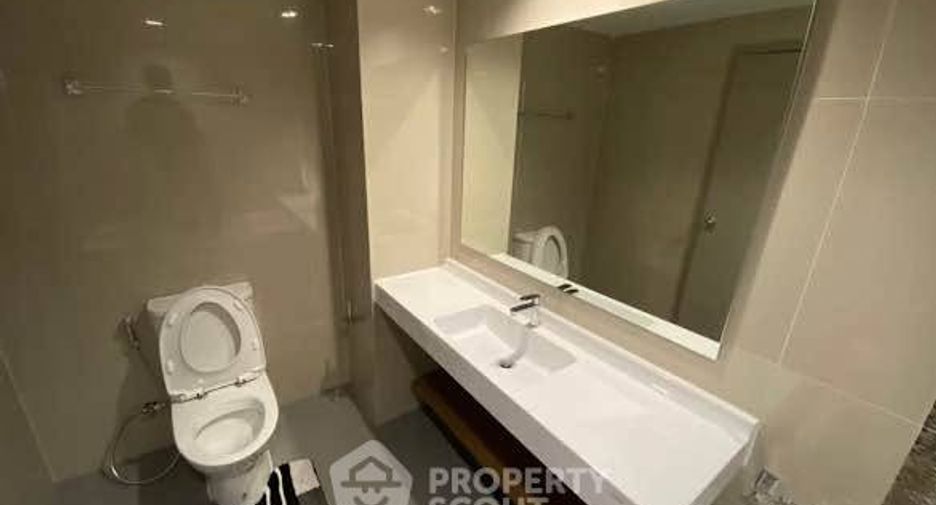 Wohnung zur Miete mit 2 Zimmer in Phra Khanong, Bangkok