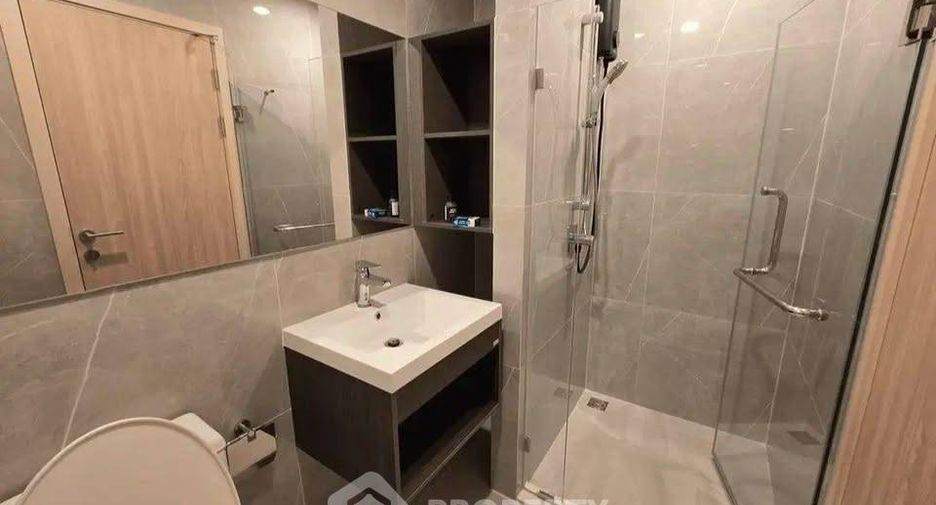 For rent 1 bed condo in Huai Khwang, Bangkok