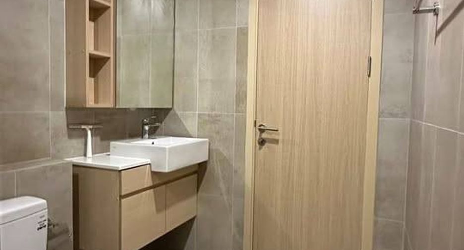 Wohnung zur Miete mit 1 Zimmer in Yan Nawa, Bangkok
