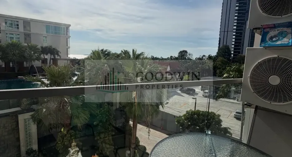 For sale 1 bed condo in Bang Lamung, Chonburi
