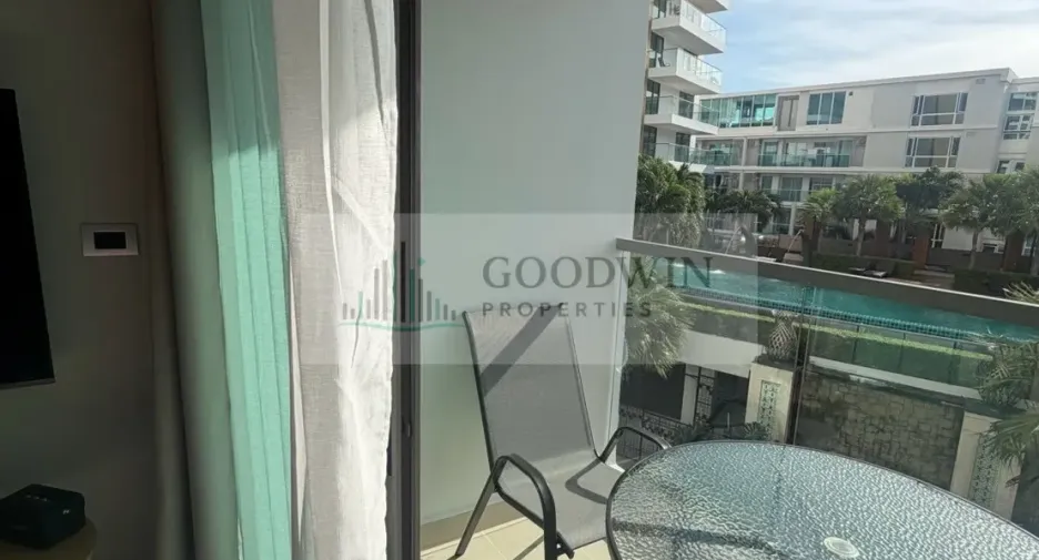 For sale 1 bed condo in Bang Lamung, Chonburi