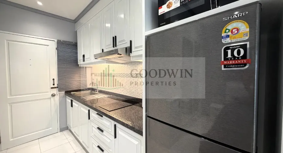 À louer et à vendre studio condo à Jomtien, Pattaya