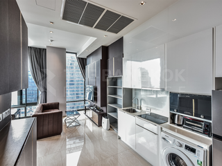 ขาย 2 ห้องนอน คอนโด ใน บางรัก, กรุงเทพฯ
