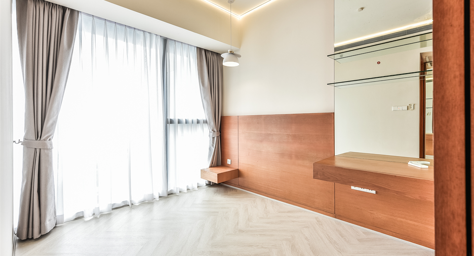 Condo en alquiler de 3 habitaciones en Sathon, Bangkok