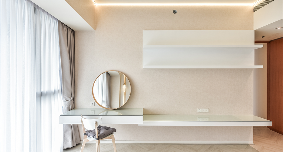 Condo en alquiler de 3 habitaciones en Sathon, Bangkok