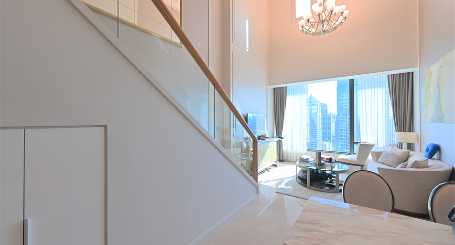For sale 2 ベッドルーム condo in Pathum Wan, Bangkok