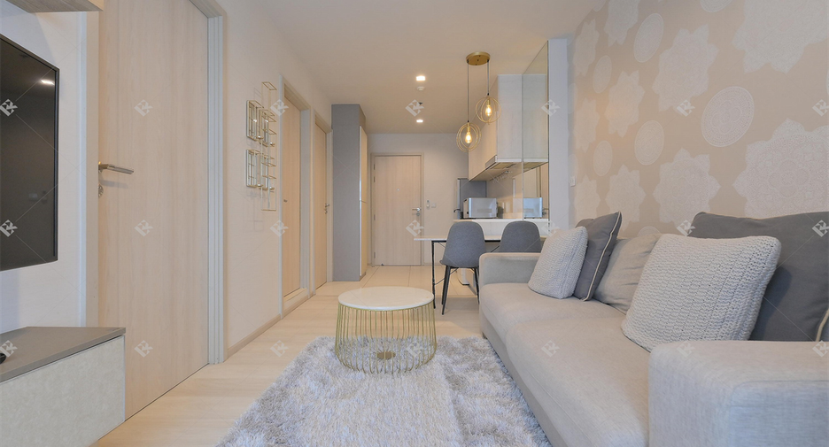 For rent 2 bedrooms condo in Pathum Wan, Bangkok