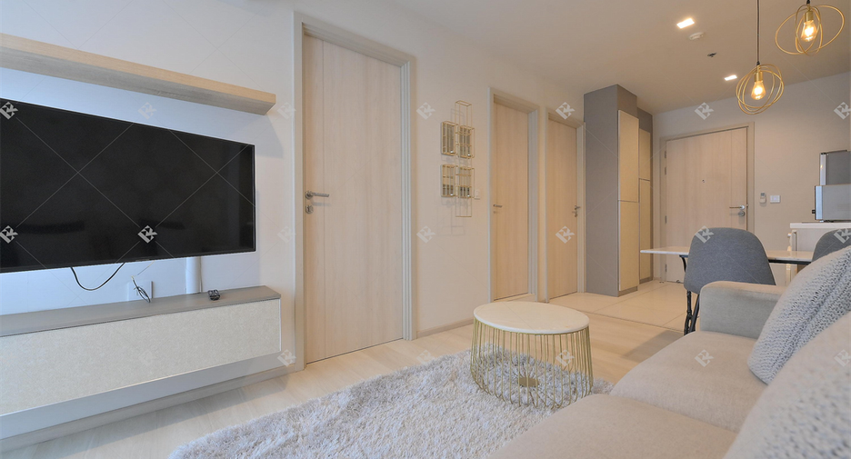 For rent 2 bedrooms condo in Pathum Wan, Bangkok