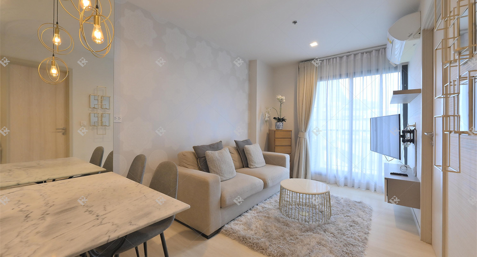 For rent 2 bedrooms condo in Pathum Wan, Bangkok