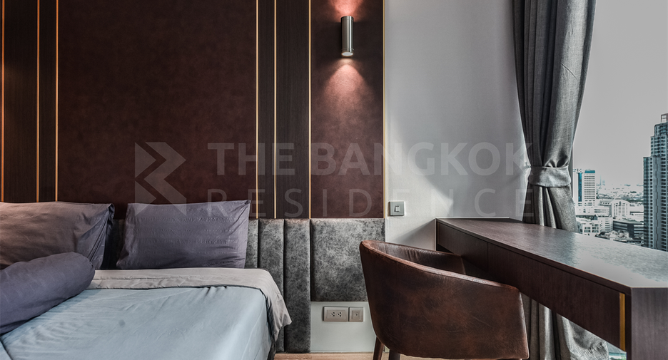 For rent 2 bedrooms condo in Bang Rak, Bangkok