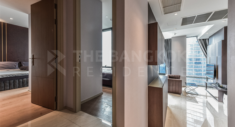 For rent 2 bedrooms condo in Bang Rak, Bangkok
