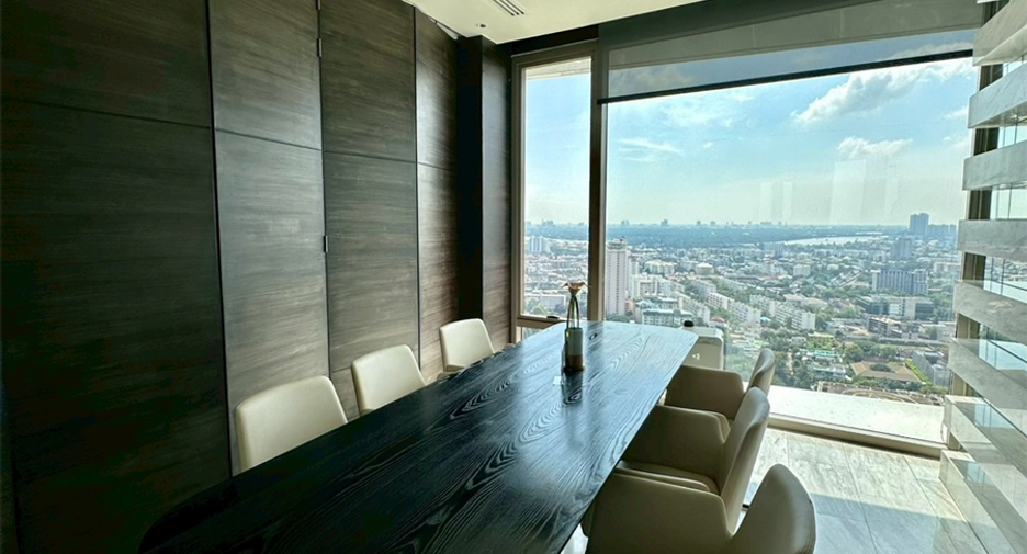 Condo en alquiler de 2 habitaciones en Sathon, Bangkok
