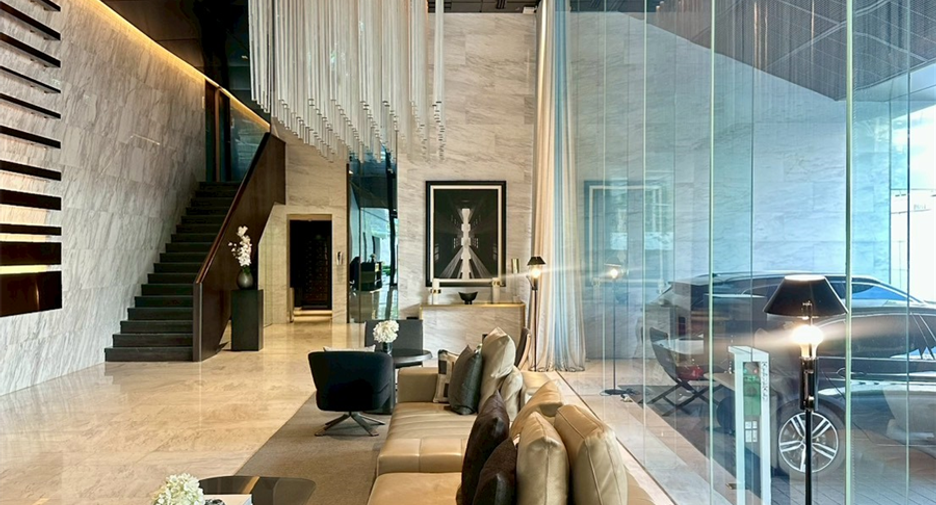 Condo en alquiler de 2 habitaciones en Sathon, Bangkok