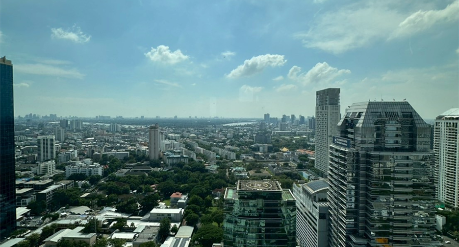 Condo en alquiler de 2 habitaciones en Sathon, Bangkok