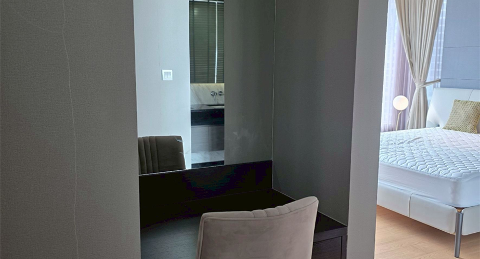 Condo en alquiler de 2 habitaciones en Sathon, Bangkok
