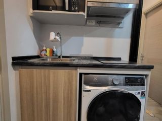 For rent 1 bed condo in Mueang Samut Prakan, Samut Prakan