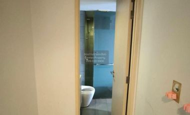 For rent 2 bedrooms condo in Phaya Thai, Bangkok