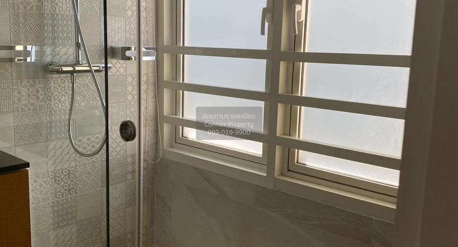 Wohnung zur Miete mit 3 Zimmer in Watthana, Bangkok