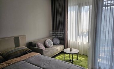 À louer 1 chambre condo à Thon Buri, Bangkok