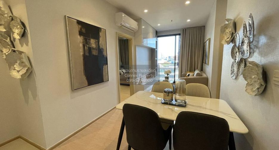 For rent 2 bedrooms condo in Watthana, Bangkok